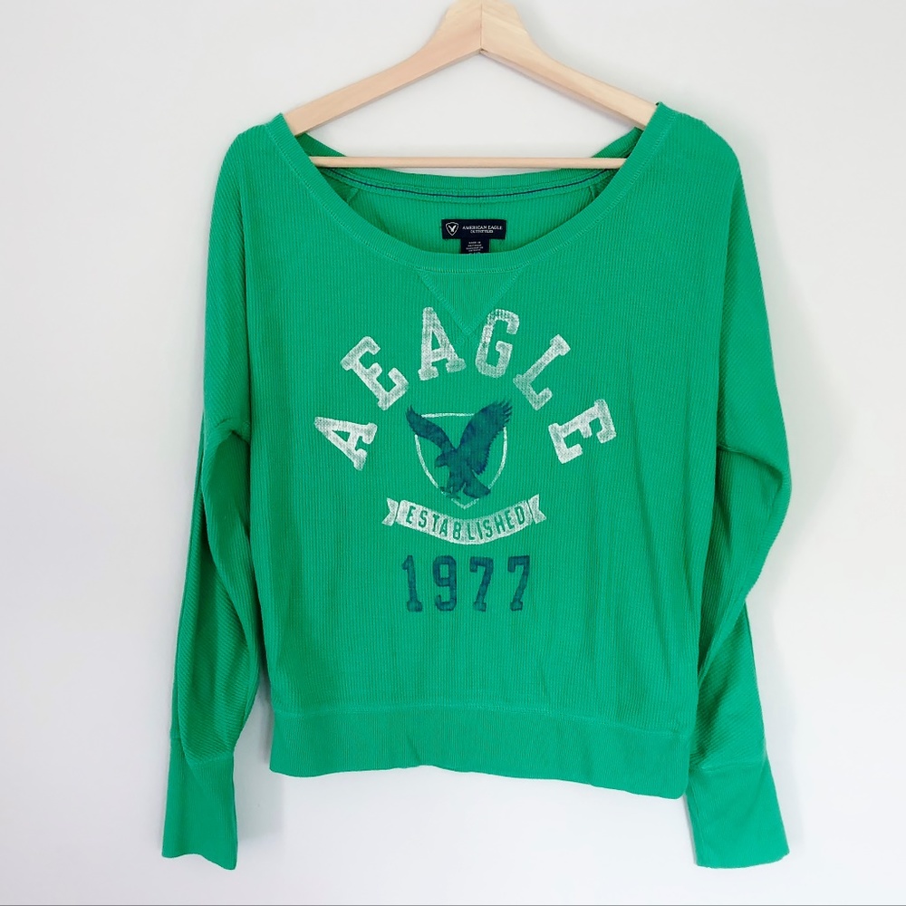 American Eagle Green Long Sleeve Graphic Waffle T